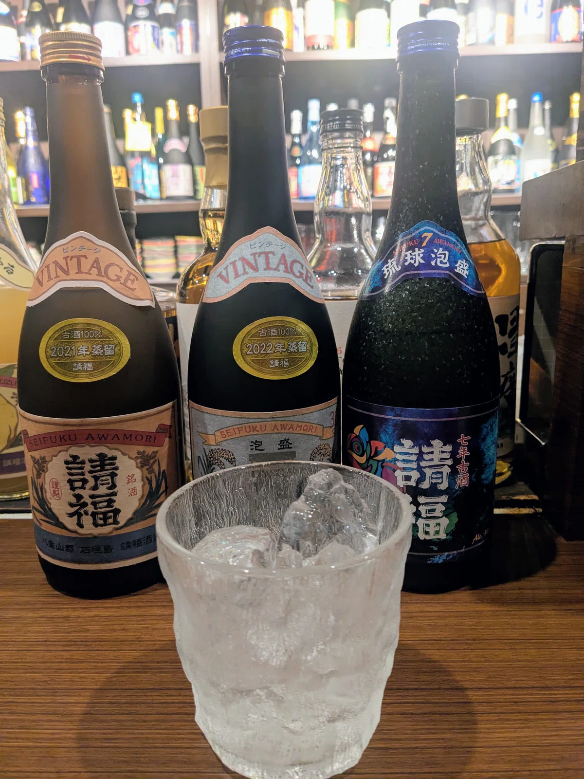 [About Sake] Awamori Bar/Okinawa Soba｜みぃ