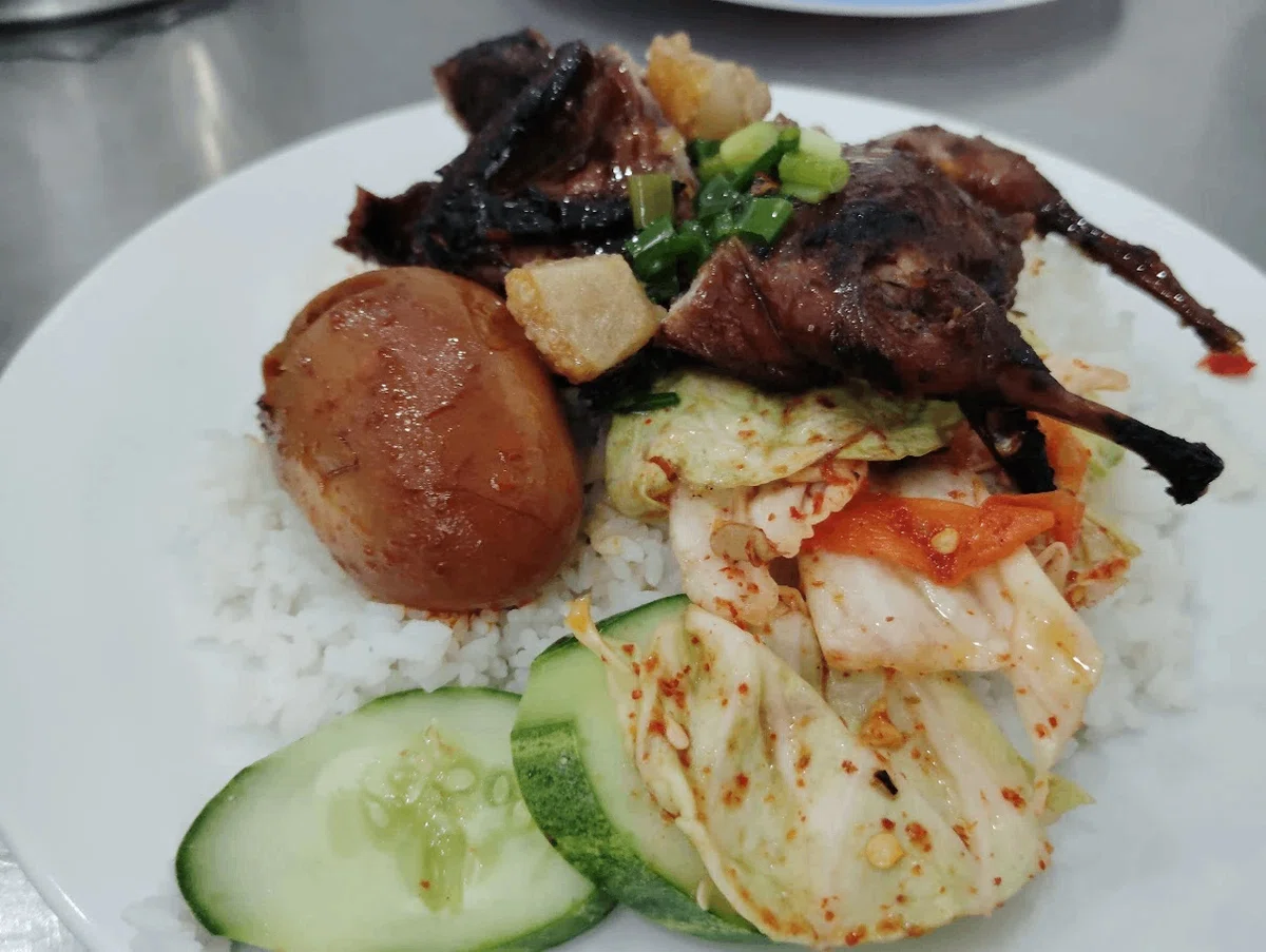 [Da Nang] Cơm Tấm Thanh Nhàn (Com Tam) | You eat the quail bones and ...