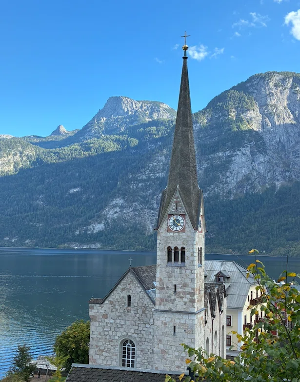 2. [🍁 A Journey Through Autumn Scenery 🇸🇮 Slovenia & 🇦🇹 Austria ...