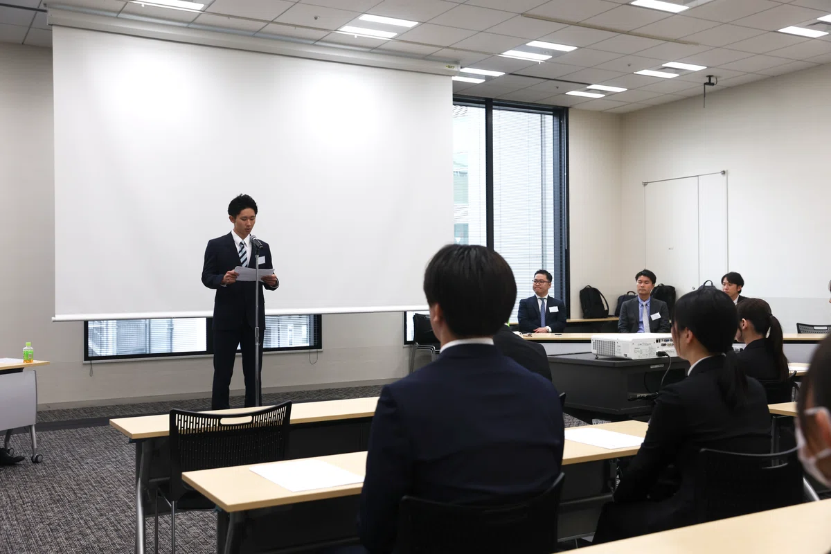 [Event Report] Tsunaguba Holds 2027 Graduate Induction Ceremony｜株式会社ツナ ...