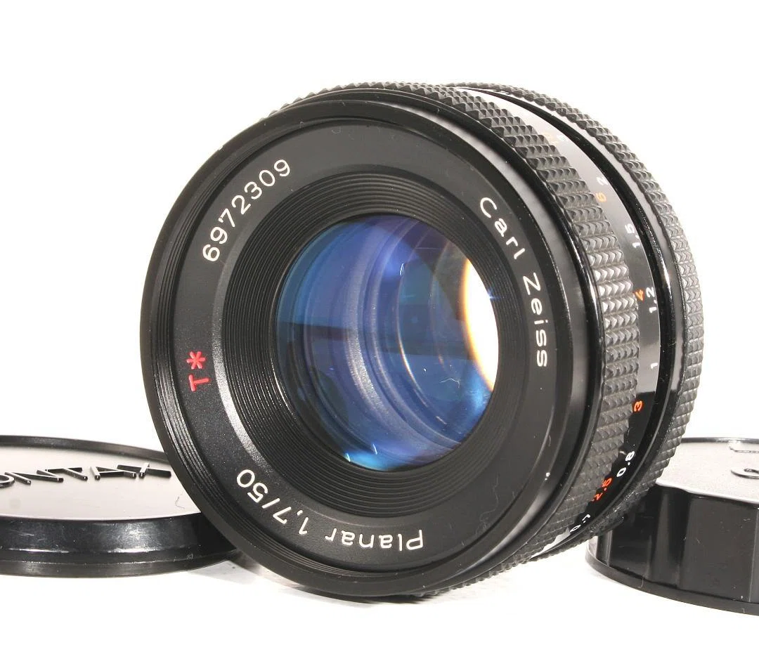 じゃじゃ馬のF1.4ではなく、優等生のF1.7──Carl Zeiss Planar T