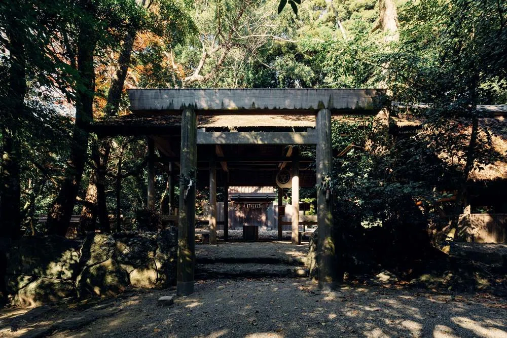 伊勢だけど伊勢神宮125社ではない「松下社」スサノオと蘇民の森は