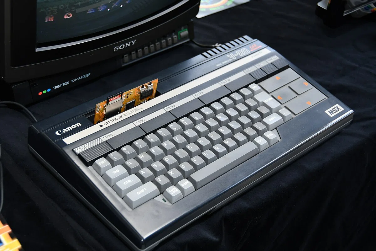 キヤノンのMSX - V-10/V-20｜kzn
