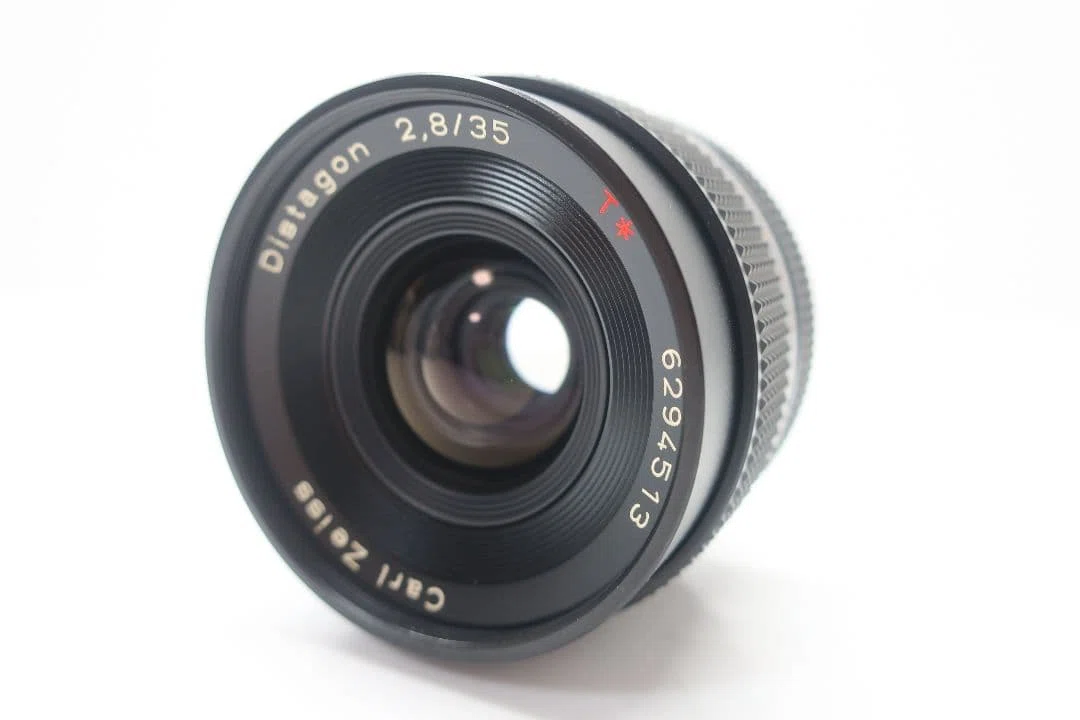2万円台から始めるDistagon──CONTAX Carl Zeiss Distagon T* 35mm F2
