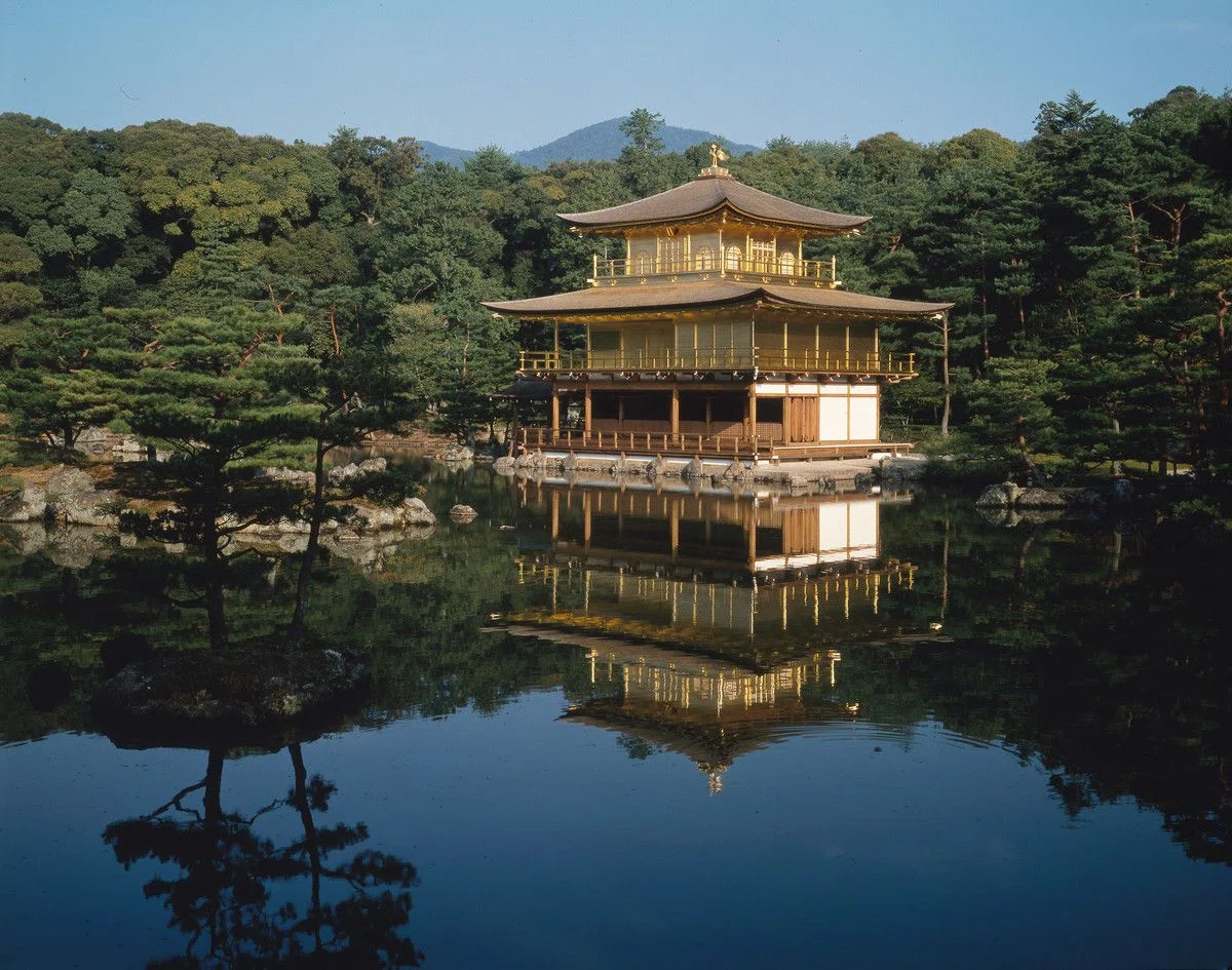 世界遺産「金閣寺(鹿苑寺)」京都五大閣【きぬかけの路シリーズ】｜やんまあ