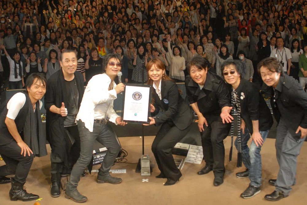 つま恋100曲ライブ ～日本全国味めぐり～ お食事付」という、伝説の