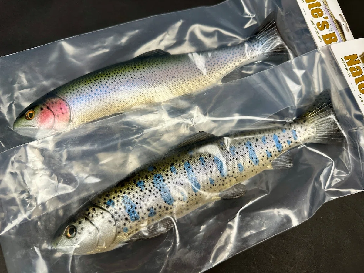 入荷速報】Nate's Baits「12インチ Line Through Trout」登場
