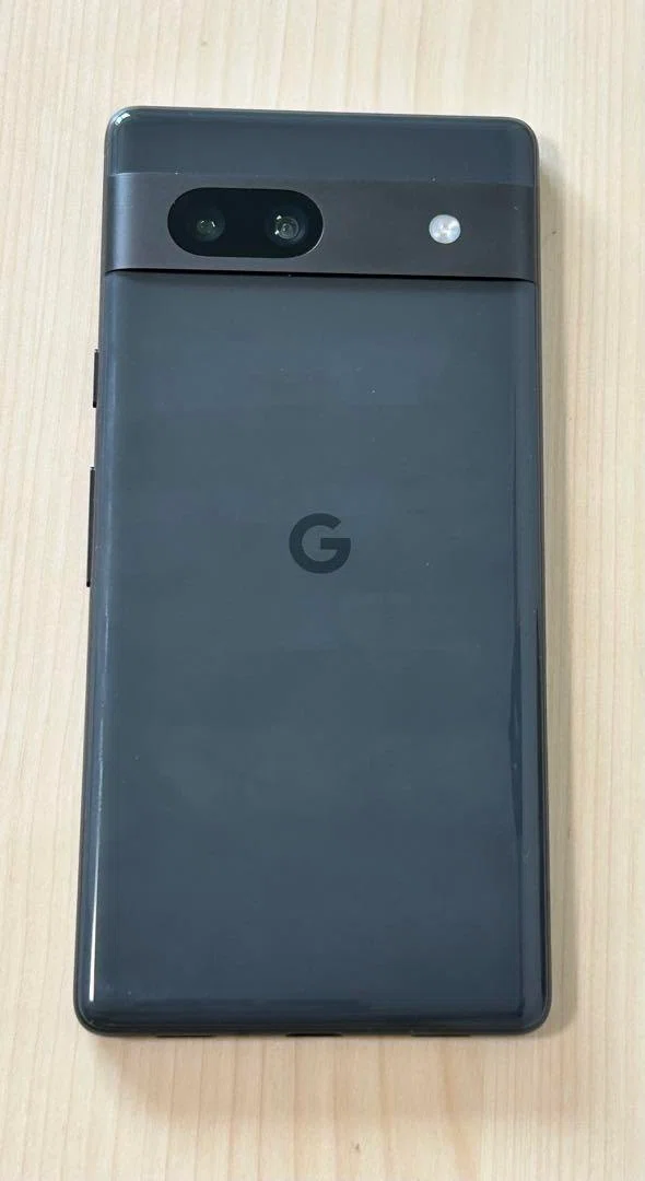 本日見つけた意外なレアモン!】ほぼ新品級！美品Google Pixel 7a