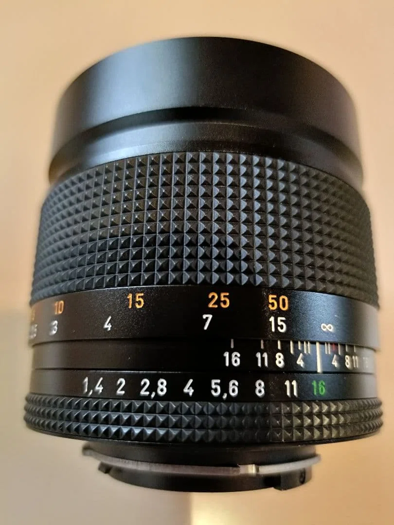 開放のやわらかさと、絞ったときの鋭さ──CONTAX Planar T* 85mm F1.4