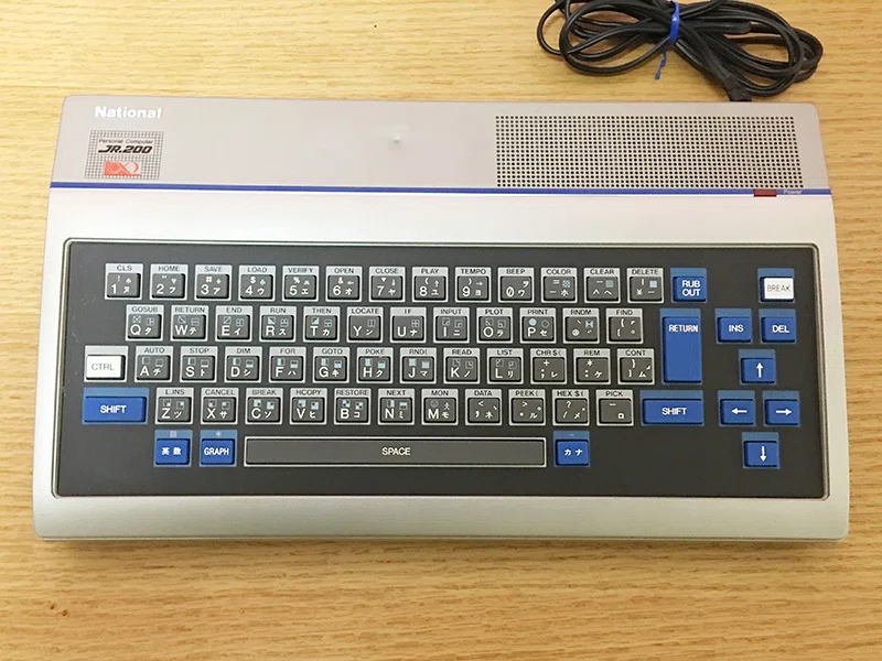JR-200と300 - ナショナルブランドのパソコンたち｜kzn