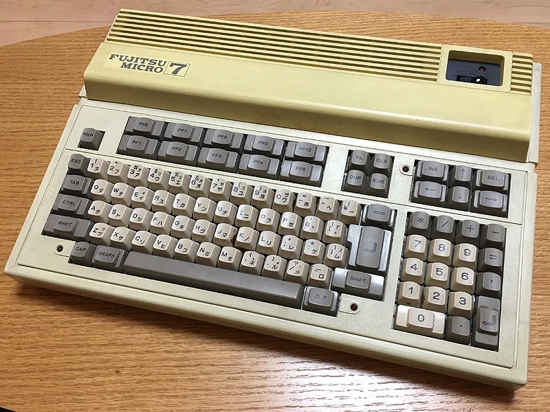 富士通ＦＭ－７ FM-7 - 御三家の地位を獲得した富士通のヒット作品｜kzn