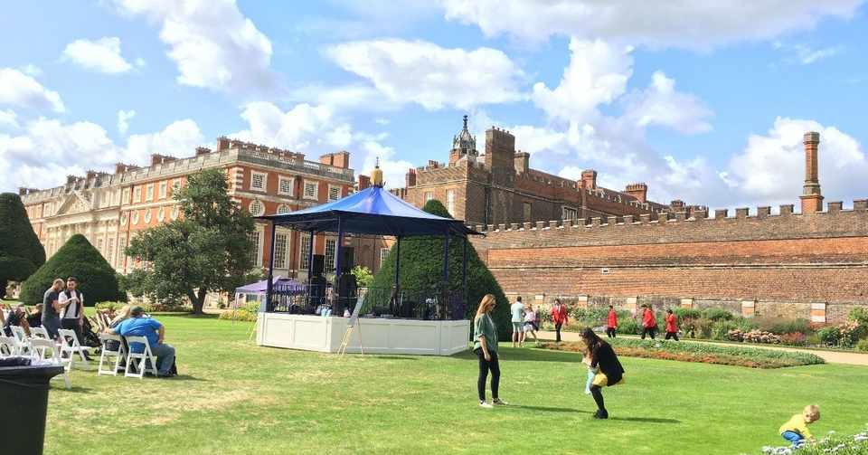 ヘンリー8世のハンプトン コート宮殿 Aliceの英国日記 Note