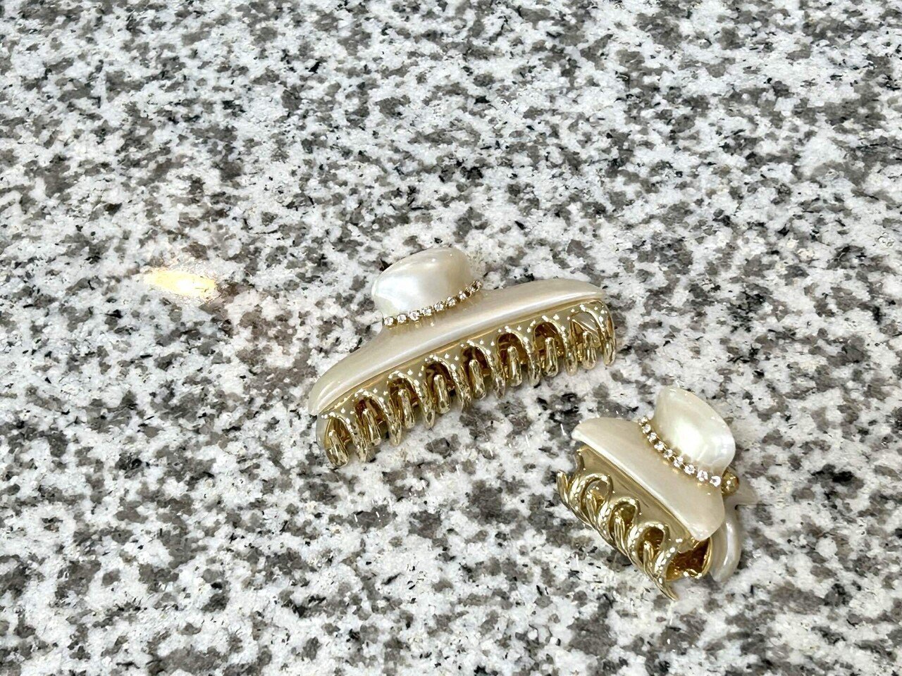 acca ビーズカチューシャ ヘアアクセ キラキラ リボン