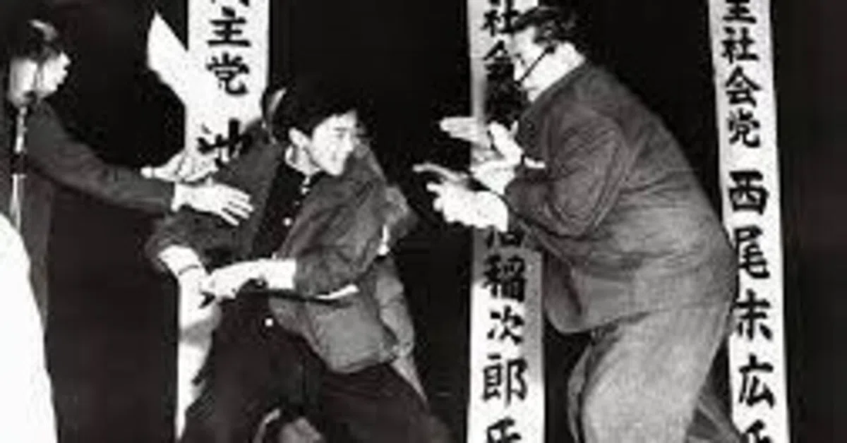 Wang Wanyu《無題》2007年 写真作品 1/8（フォトジャーナリズム 