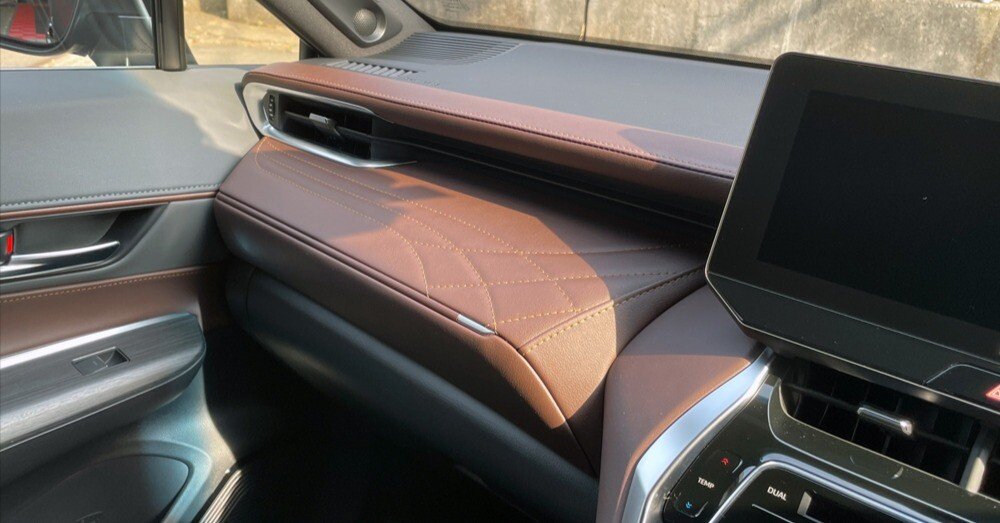 80ハリアー これが真のブラウン内装！｜Grazio&Co.社長日記2.0