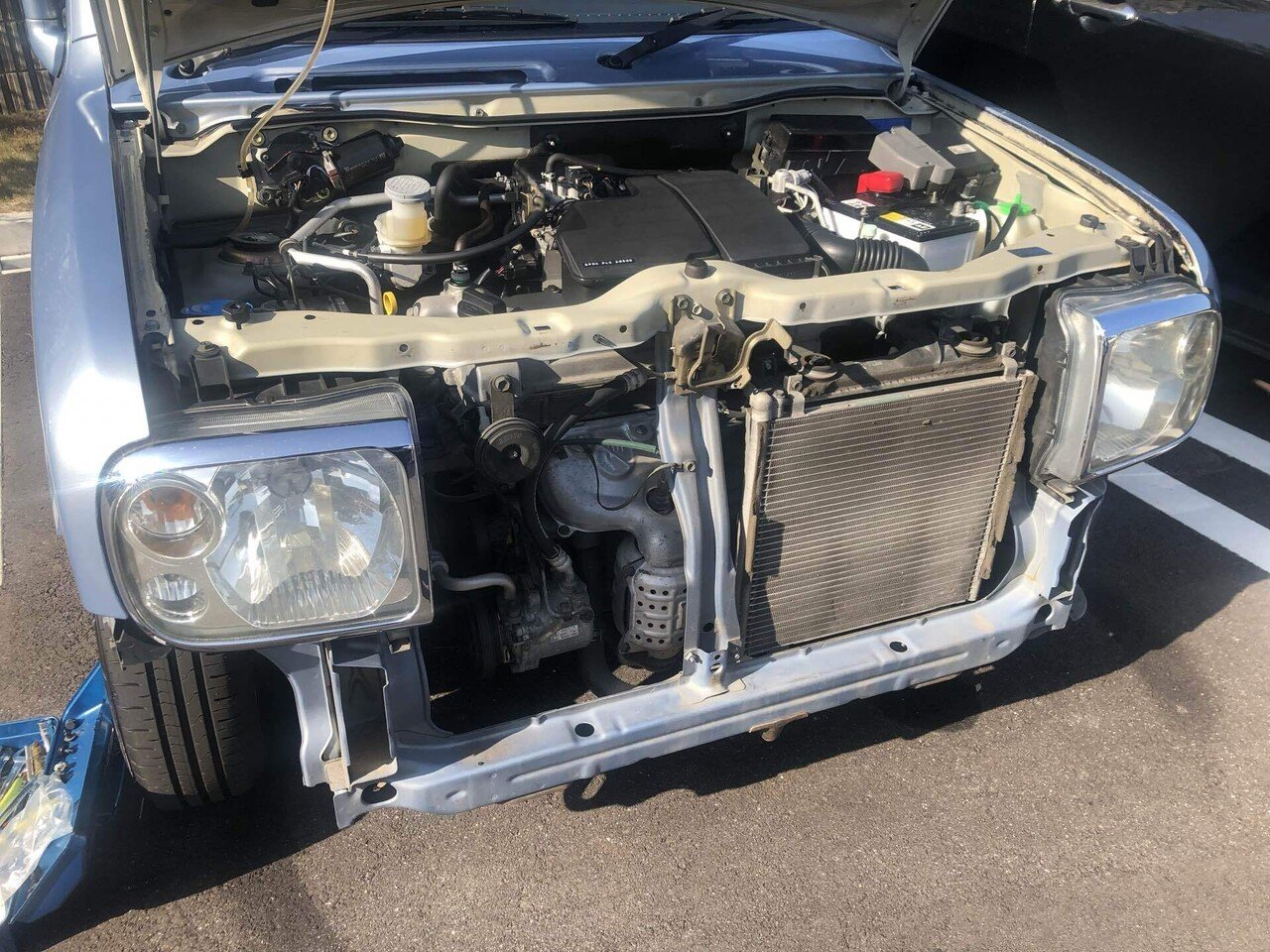 アルトラパン フロントグリル ホワイト デザイン ラパン フロントグリル（ホワイト/フロントカメラ有り車用