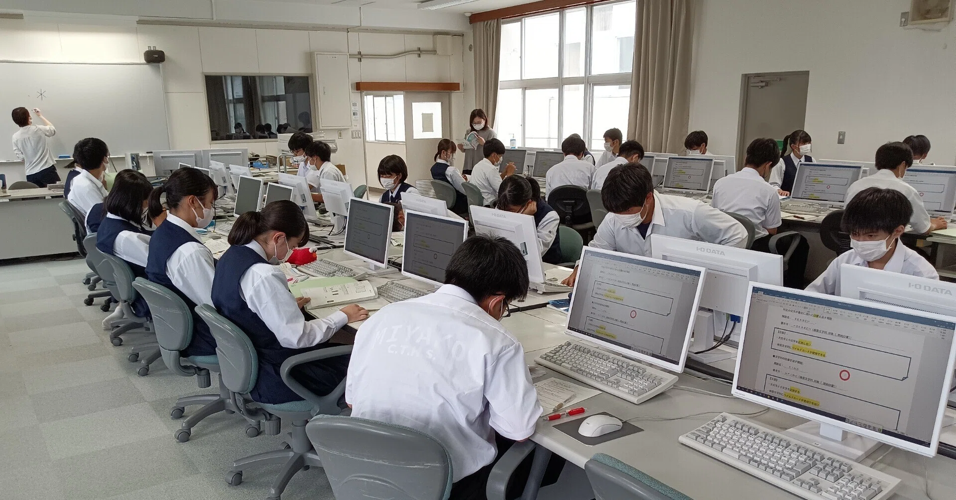 R4年度授業風景（商業校舎）｜宮古商工高等学校