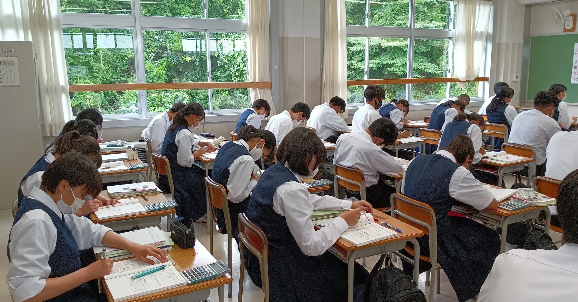 R4年度公開授業（商業校舎）｜宮古商工高等学校