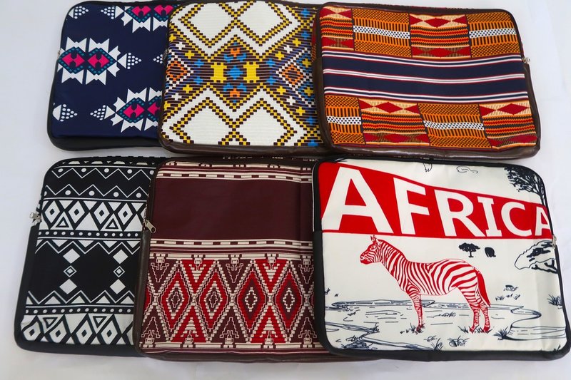 商品詳細 アフリカ布 Pcケース 河野リエ ケニア Note