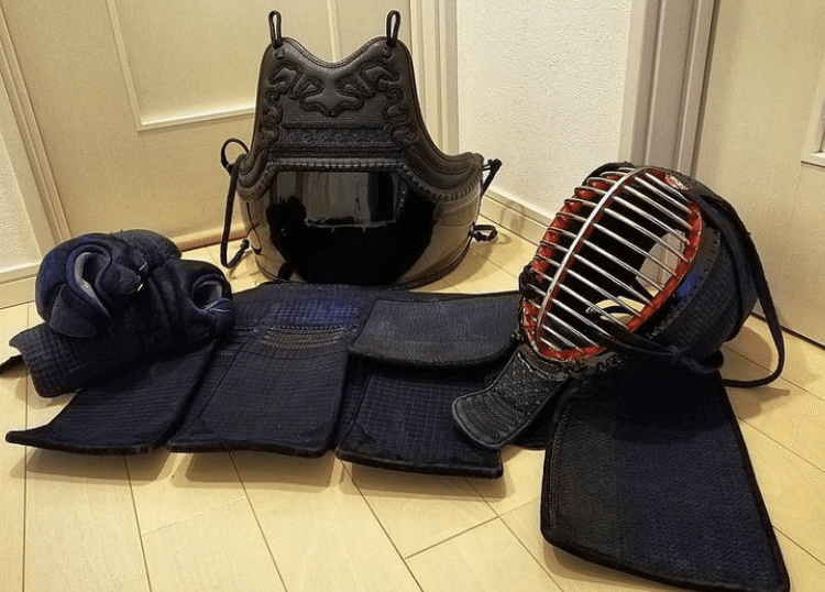 剣道防具一式 段審査などに使えます！（剣道防具セット 刃 YAIBA