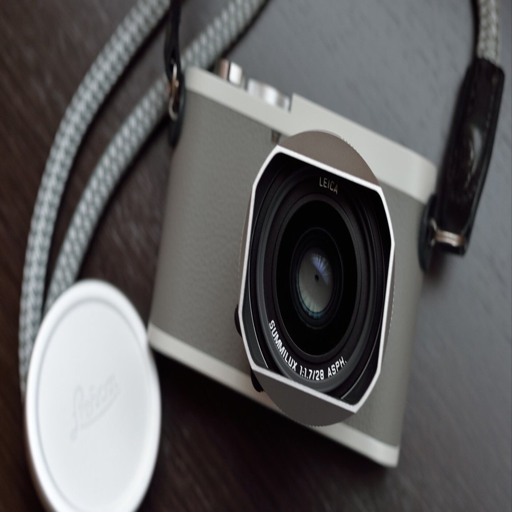 カメラ】憧れのLeica Q2 