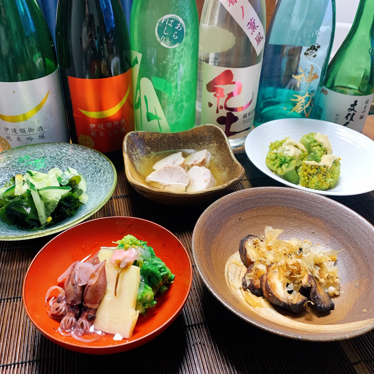 Fall Color Format Note A drink with firefly squid and bamboo shoots in cherry blossom sauce ...