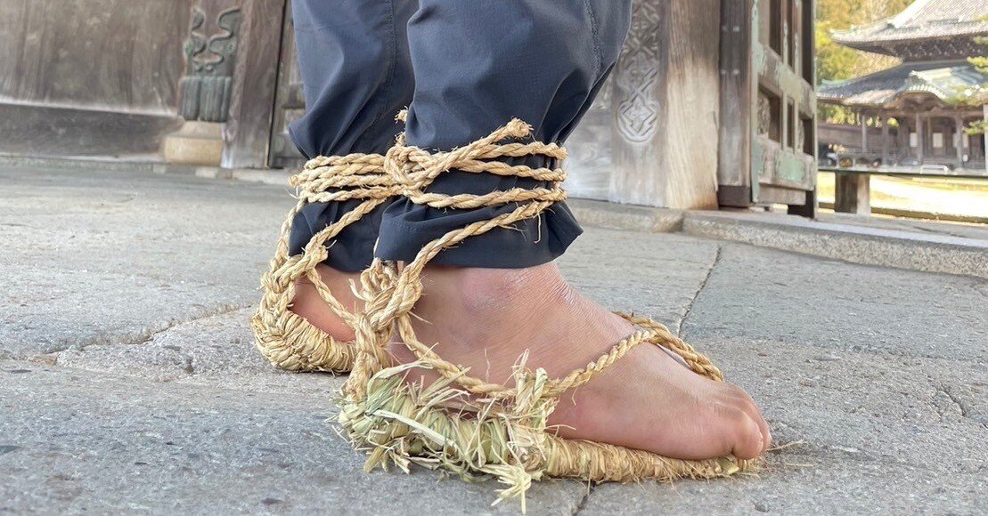 本純金箔の草鞋 (わらじ) 本純金箔の草鞋 (わらじ)