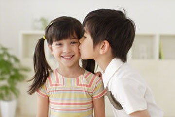 な 仲良きことは美しき か かな 今どきの小学生は 彼氏2人 7人 化粧なんて当たり前らしい デートは主にサイゼリアで3vs3でデート 合コン 負けた おませな小学生たちの 彼氏彼女の事 直野隆一郎 Note