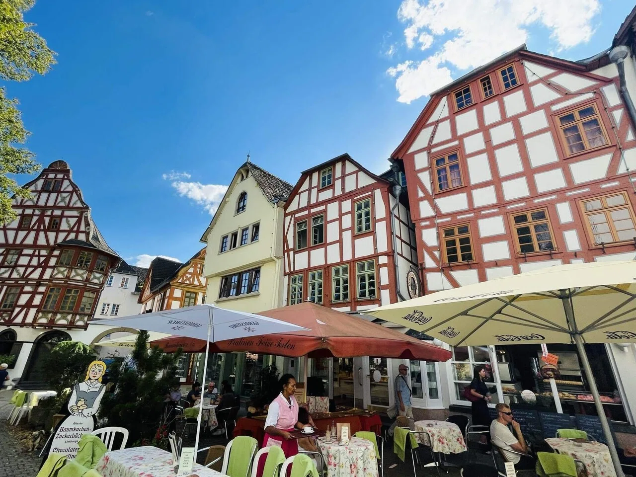 ドイツ🇩🇪Limburg ヘッセン州木組みの家と中世の街並み｜Chic et