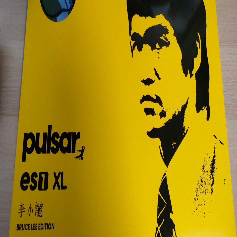18年ぶり3回目のデバイスReview】Pulsar ES1 XL BRUCE LEE EDITION