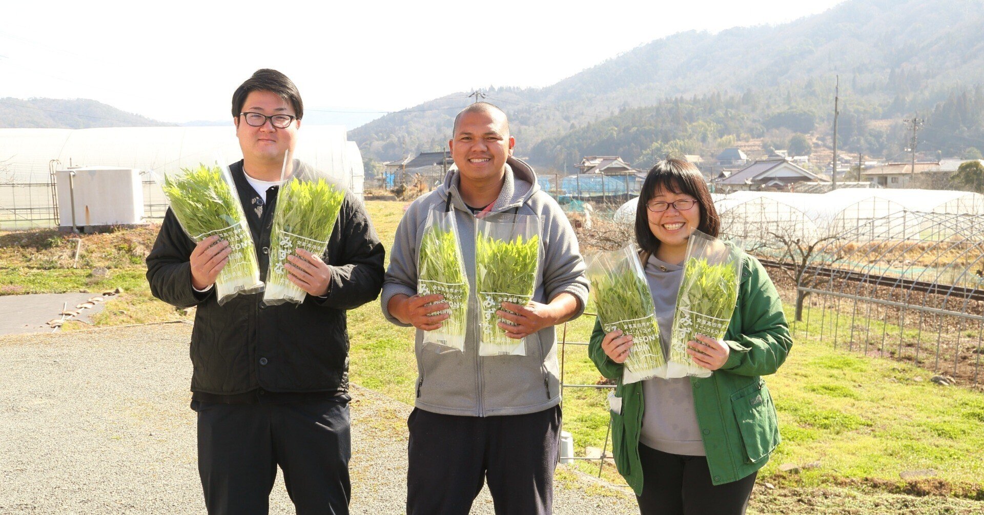 “かっこいい農家”を増やすため~「薬局DE野菜」の共闘