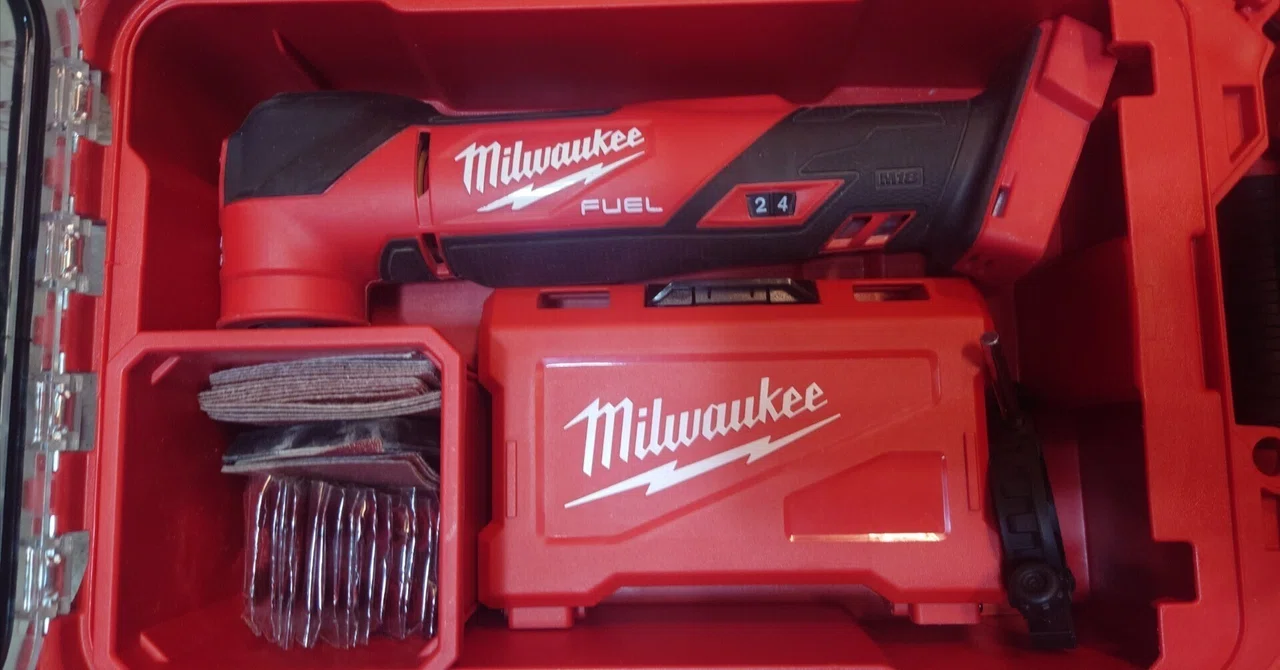 Milwaukee PACKOUT™ Compact Organizer 48-22-8435｜AngelicaNigo