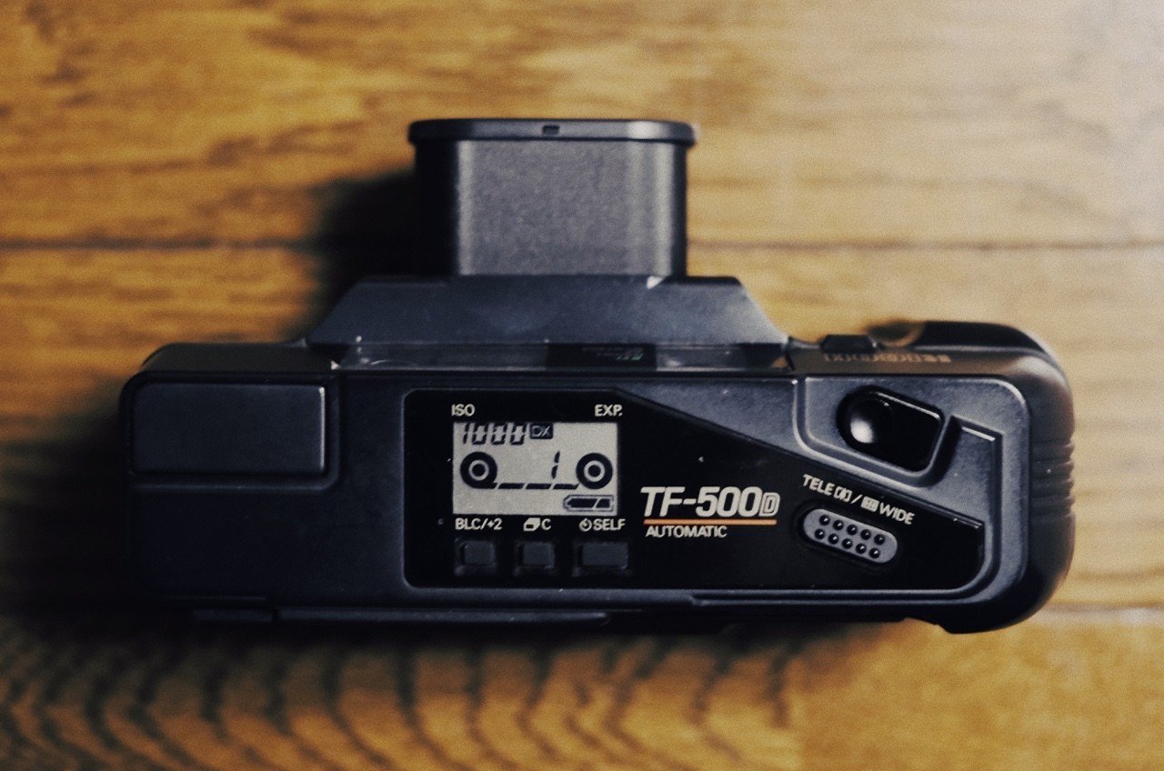 断捨離スイッチ押したら、棚からカメラ。｜安永 明日香