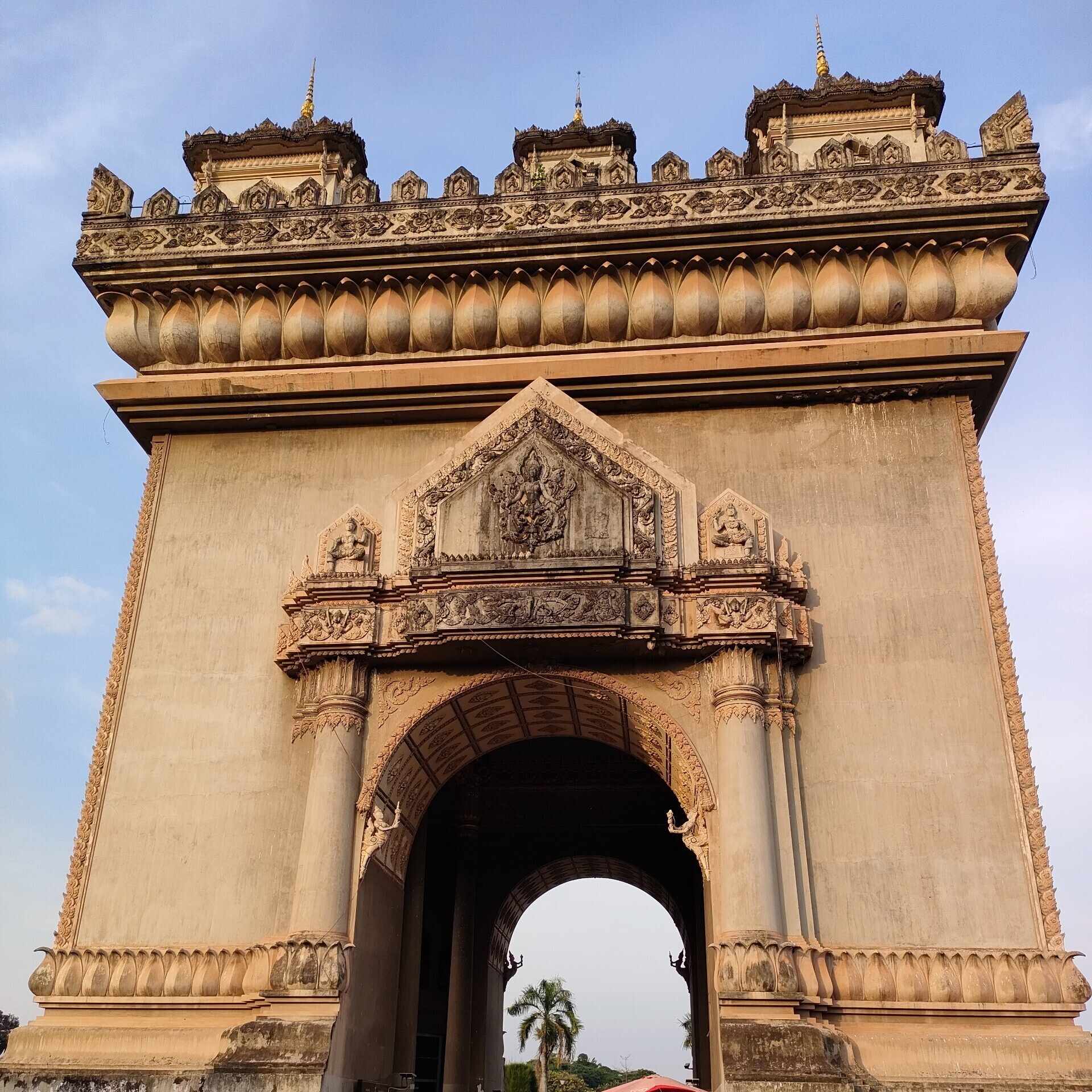 ヴィエンチャン倶楽部