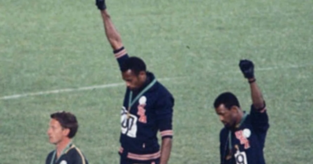 take a stand」1968年10月17日、メキシコ五輪｜本町文化堂