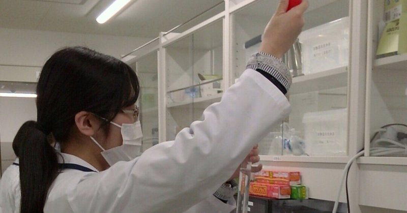 ずっと目指していた製薬業界で、好きな実験をして毎日を過ごす｜佐藤薬品工業 永井伶奈さん