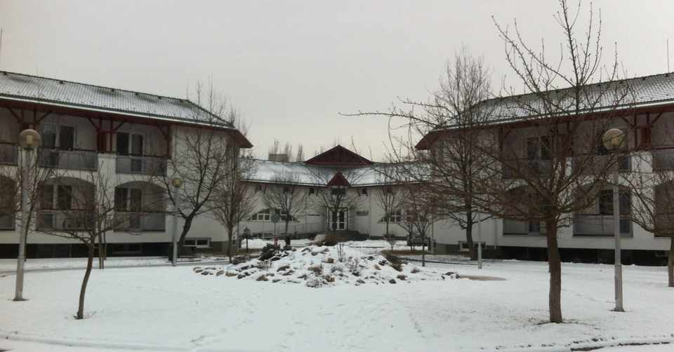 学生寮 住宅事情について ハンガリー国立デブレツェン大学医学部医学科 ねむるこ ハンガリーの医学生 Note