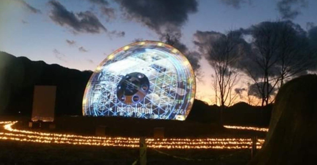 お家に帰ってきました！＼('ᴗ' )\u003e お家に買ってきたらだれもいなかったけど、リビングに行ったら机の上にポケモンが置いてたって気絶しそうでした٩(╹⌓╹  )۶' 片方は僕のでもう一つはお母さんのです|ᴗ•)وﾞ㌧㌧ ふふふふピカチュウ見つけるぞ！(๑´•ω•)۶”, image size:1280x669