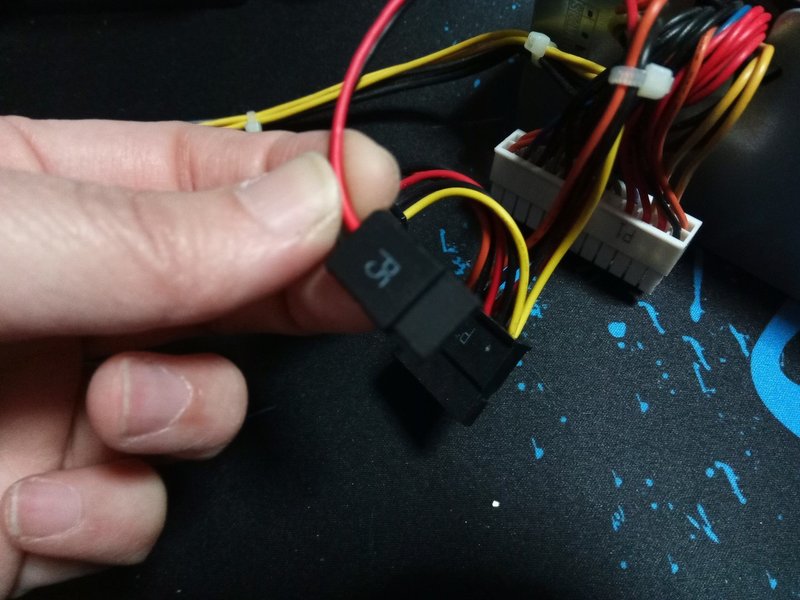 真似しても おそらく 大丈夫なpcパーツ交換 昼行灯 W Note 真似しても おそらく 大丈夫なpcパーツ交換 昼行灯 W Note