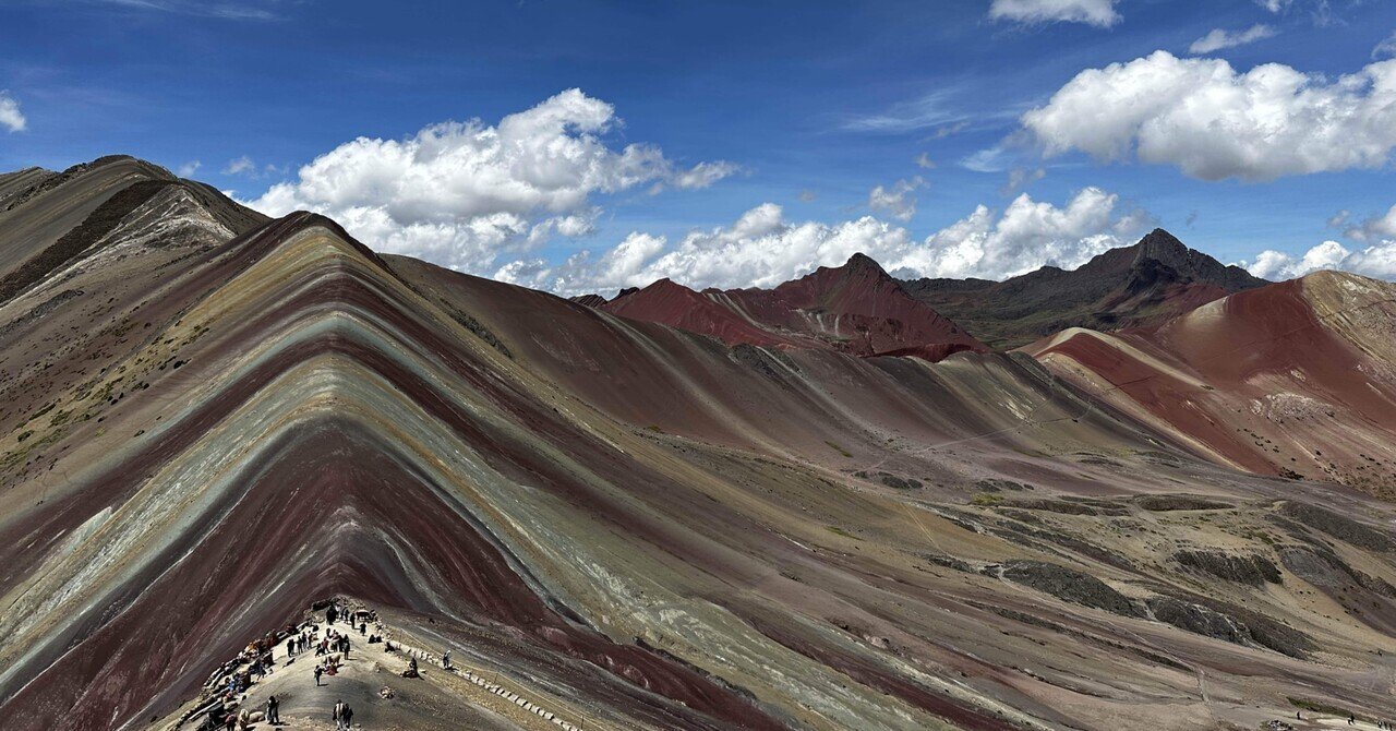 ペルー🇵🇪 レインボーマウンテンに登った日、まじで死ぬかと思った