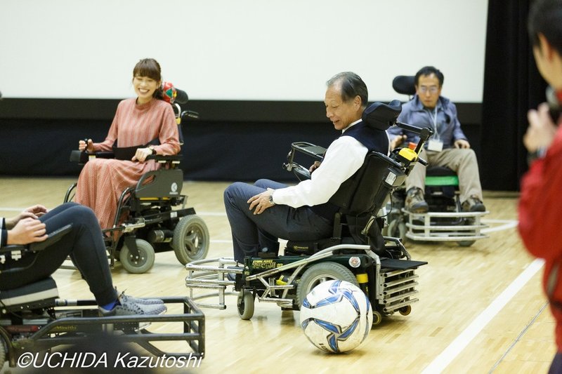 電動車椅子サッカー選手を描いた映画 蹴る バリアフリー試写会舞台挨拶 内田和稔 Note 電動車椅子サッカー選手を描いた映画 蹴る バリアフリー試写会舞台挨拶 内田和稔 Note