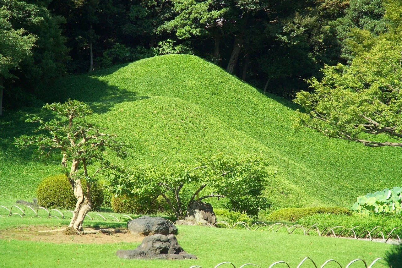 禅寺と枯山水 : 庭に秘められた禅の寓意を読み解く : 〈保存版〉枯山水の作庭… 禅と枯山水のちょっとコムズカシイはなし。前編｜木村悠貴