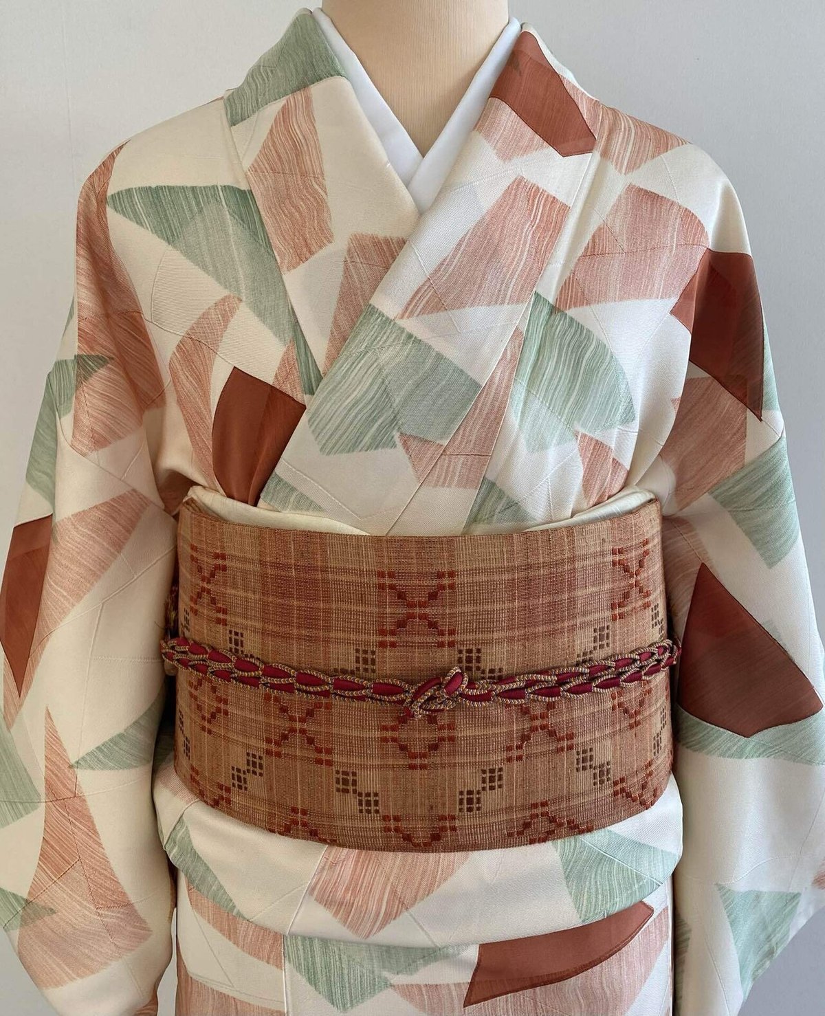 三角四角の織と染の小紋着物｜夢吉きもの 