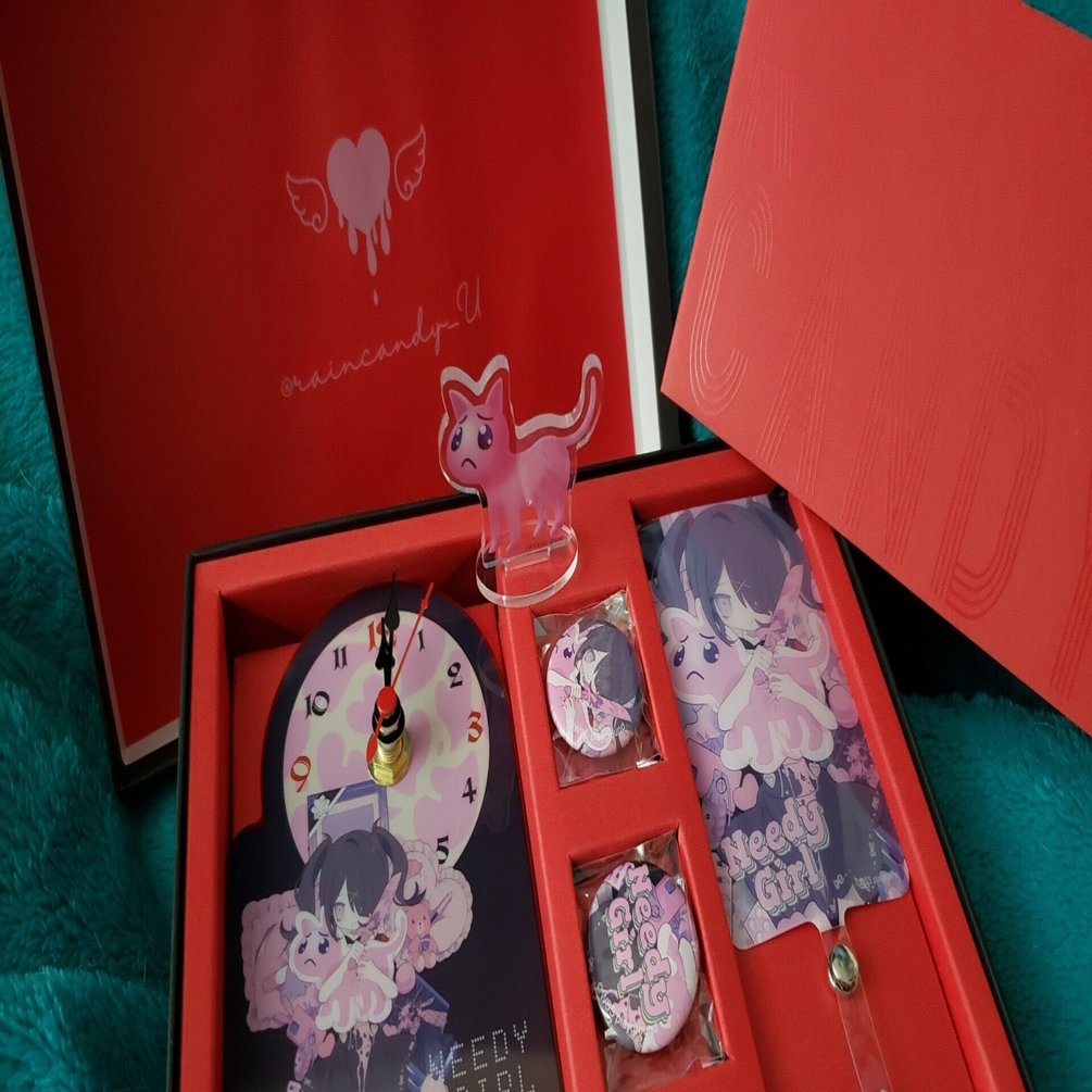 雨の日に届いたグッズの話（ニディガ）｜鉄猫