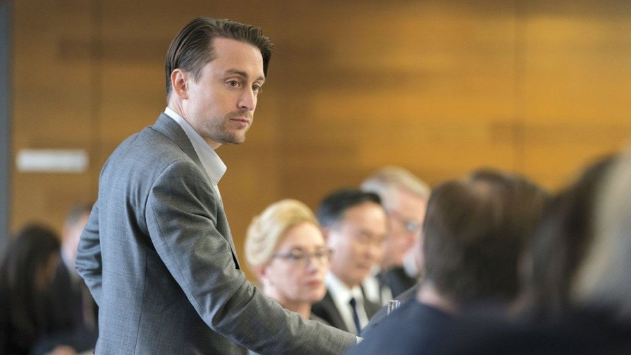 第1回 海外テレビシリーズの中のクソ野郎たち ローマン ロイ Succession より キャサリン Note 第1回 海外テレビシリーズの中のクソ野郎たち ローマン ロイ Succession より キャサリン Note