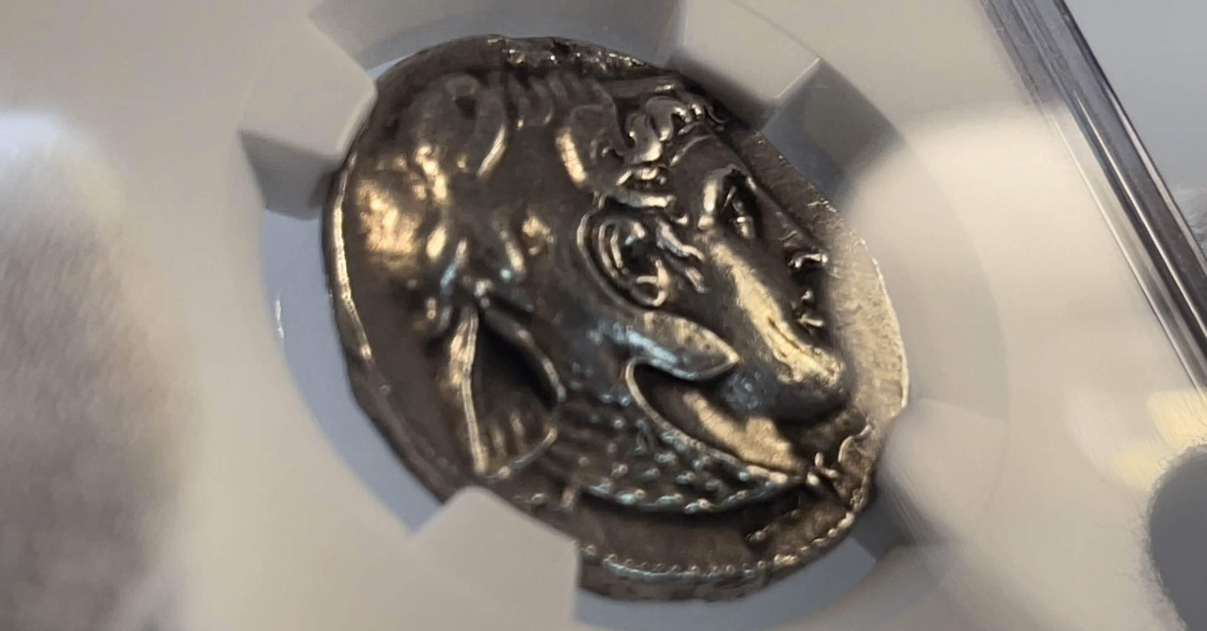 古代ローマ帝国 銀貨 真贋証明書付き 古代ローマ帝国 銀貨 真贋証明書付き