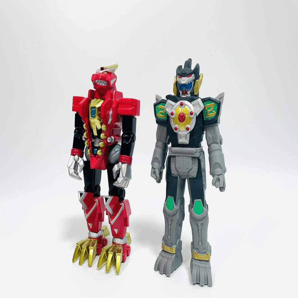 日記#10】キミは指差した 空の色と ソフビのダイナソルジャーを。｜朱