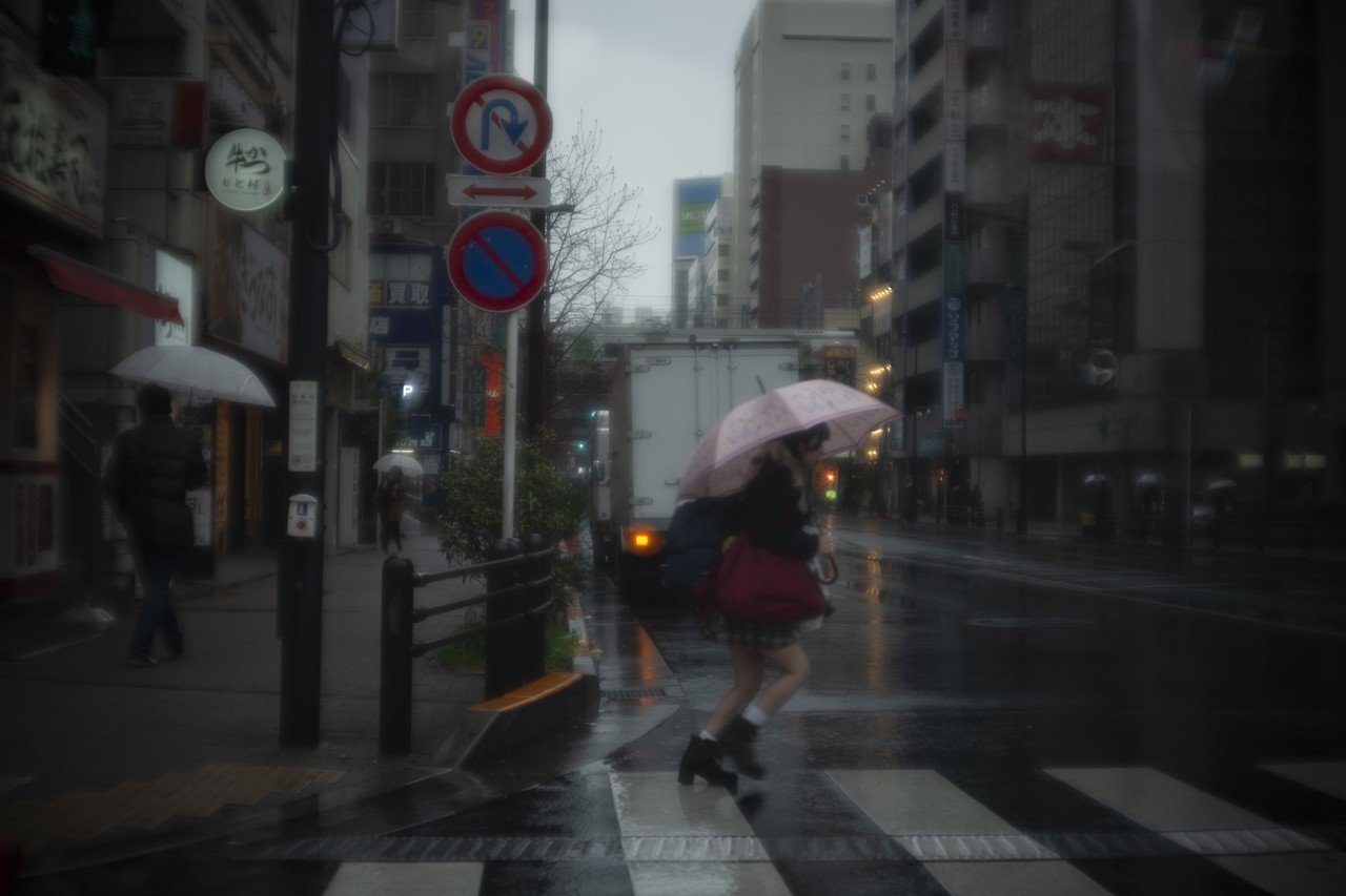 雨の日の東京の光を浴びながら 落合陽一 Note