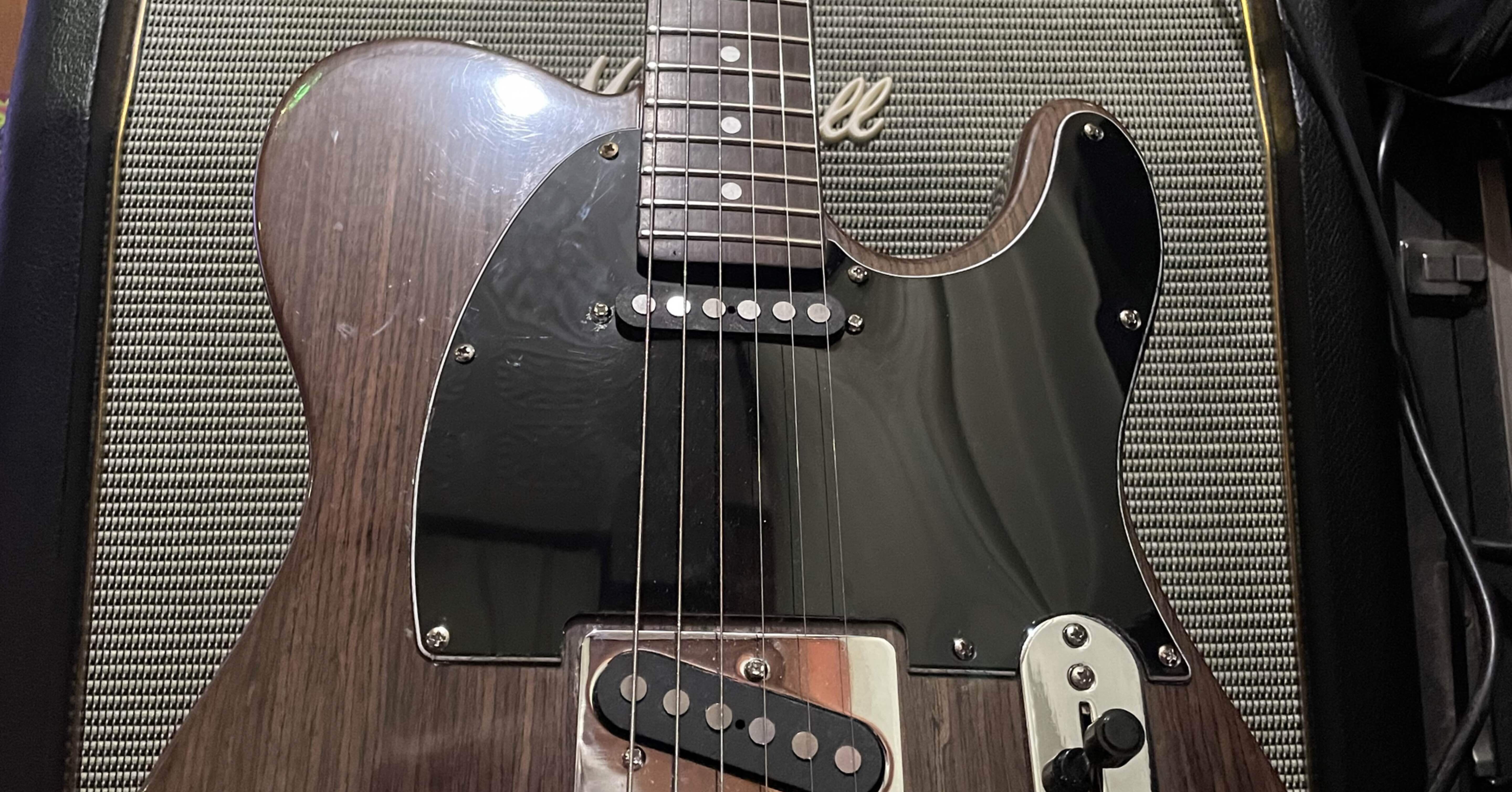 新素材ギターを本家オールローズもビックリのギターに仕上げる｜Shinya