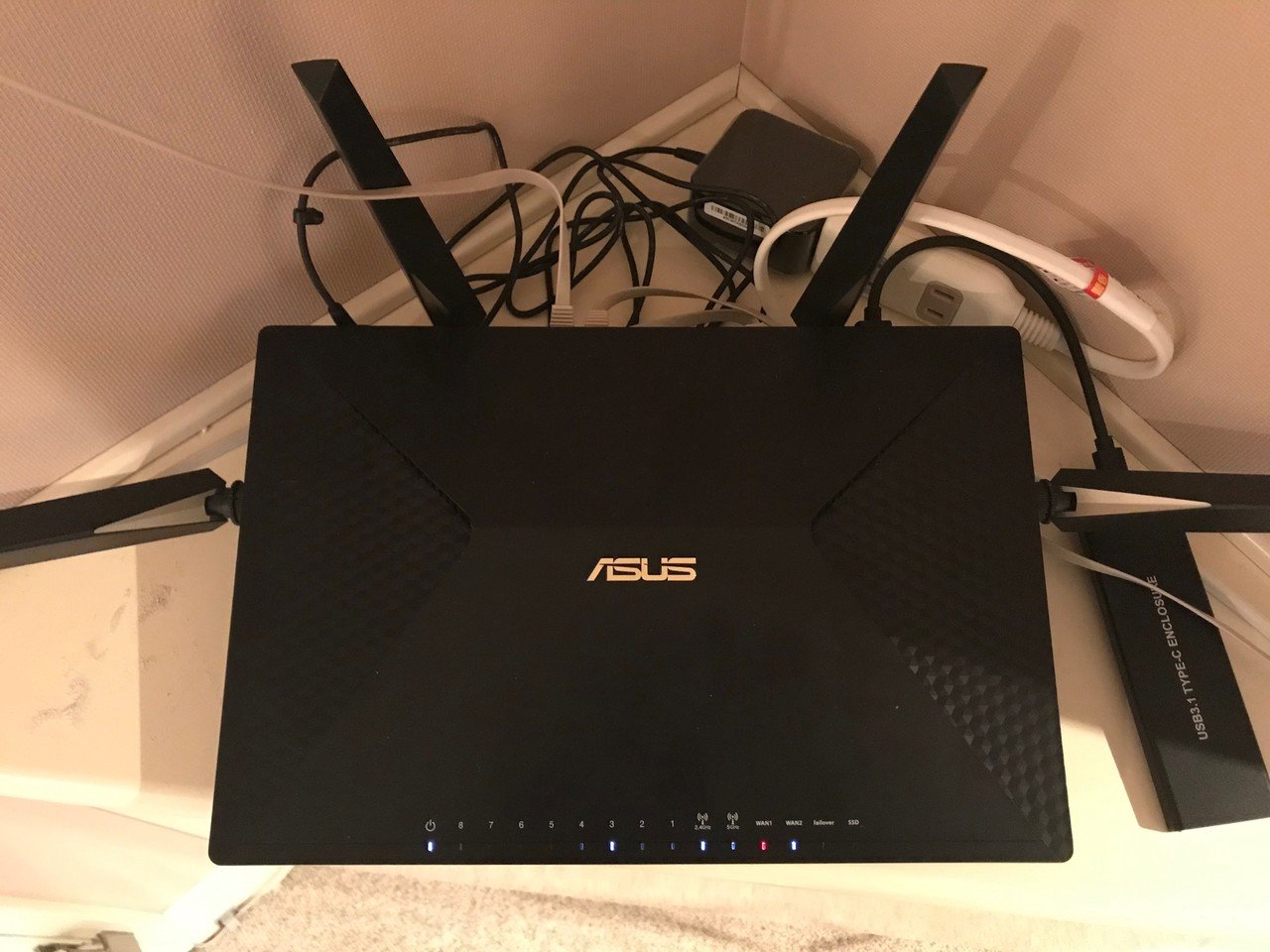 オフィス向けwi Fiルータ Asus Brt Ac8 のnas化に失敗した話し ラフなひとこと 目黒にあるit企業です Note